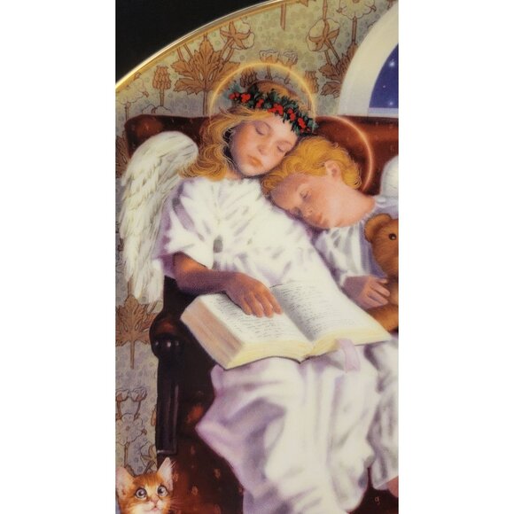 Antique Avon Collector's Porcelain Plate "Heavenly Dreams" - Picture 6 of 10